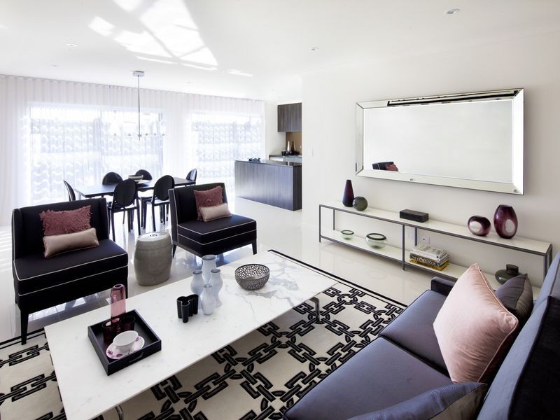 , Pacific Pines QLD 4211