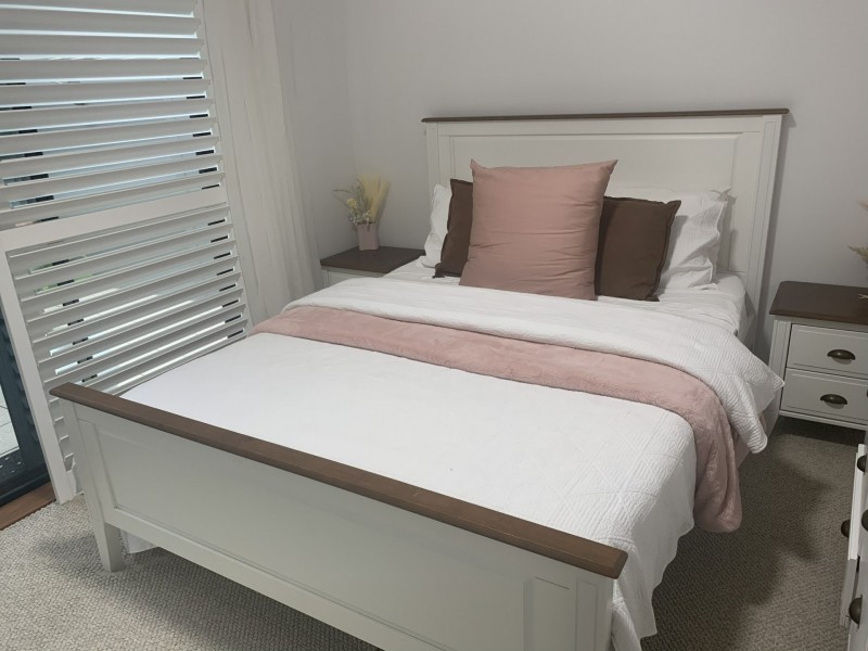 8 Parnoo Street, Surfers Paradise QLD 4217