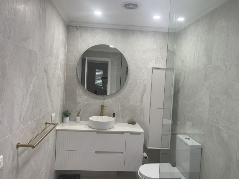 8 Parnoo Street, Surfers Paradise QLD 4217