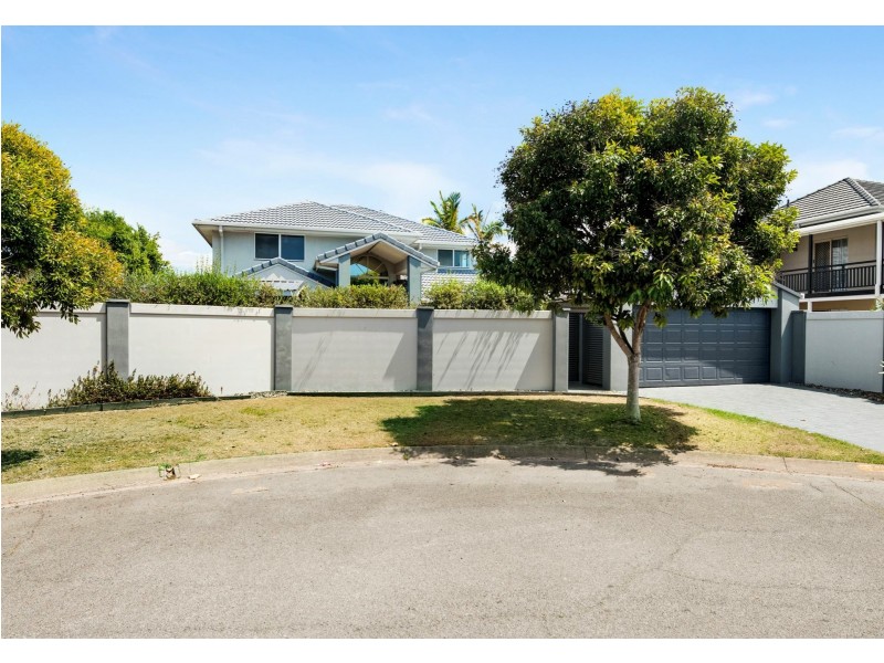25 Tannah Court, Broadbeach Waters QLD 4218
