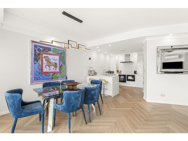 C7-3/75 Brighton Parade, Southport QLD 4215