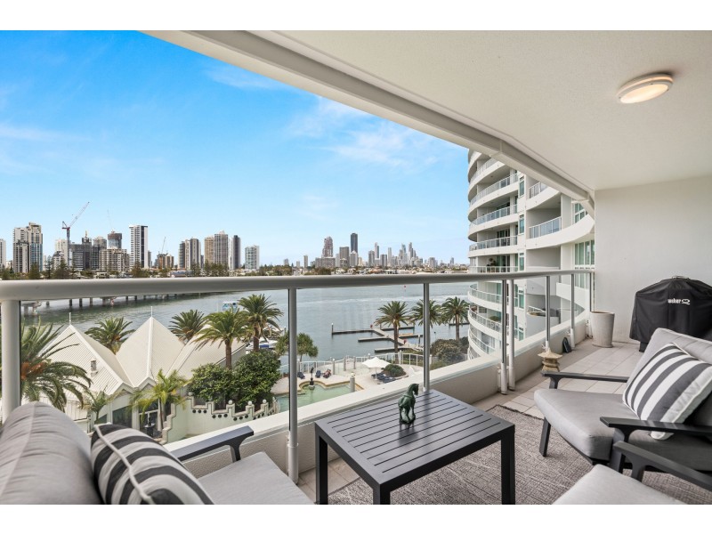 C7-3/75 Brighton Parade, Southport QLD 4215