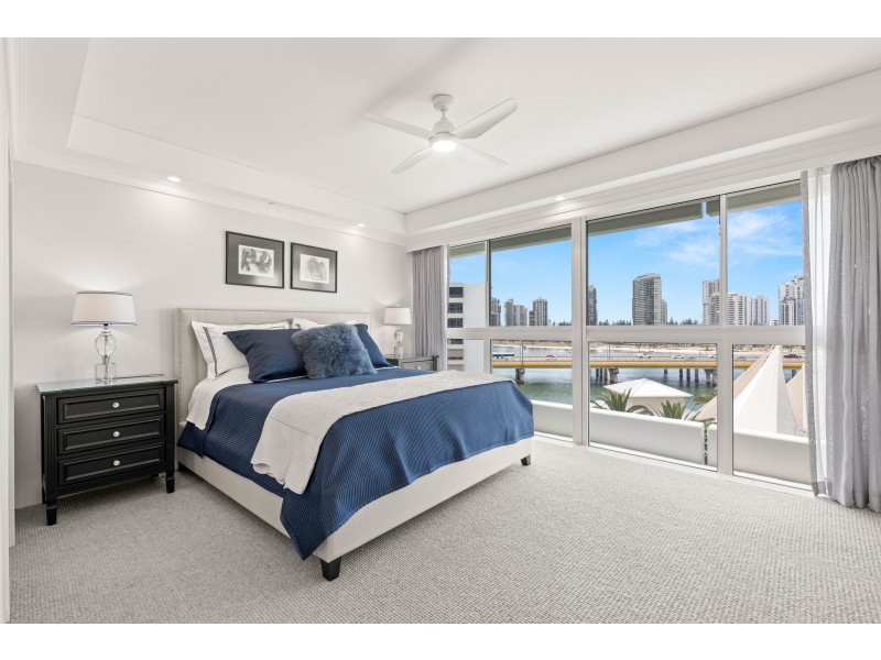 C7-3/75 Brighton Parade, Southport QLD 4215