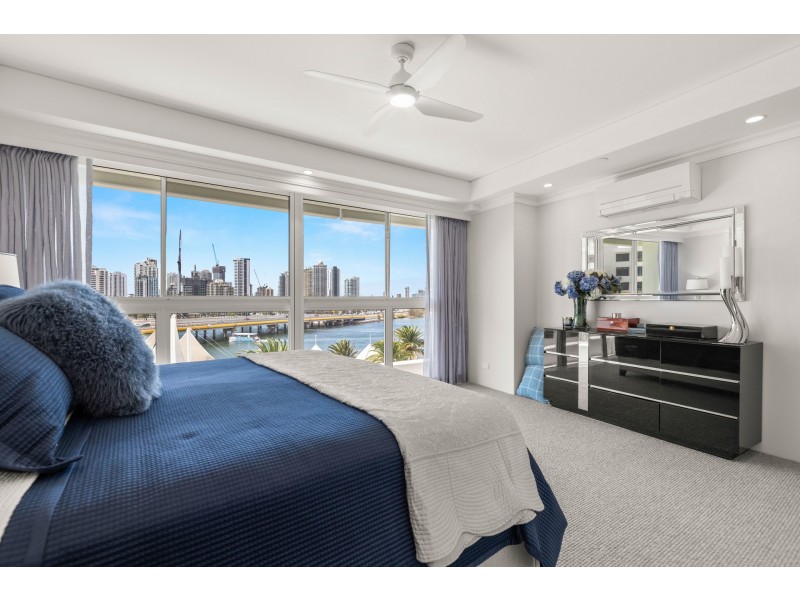 C7-3/75 Brighton Parade, Southport QLD 4215