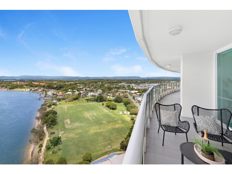 A22-1/75 Brighton Parade, Southport QLD 4215