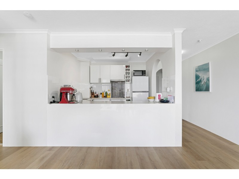 14F/3277 Surfers Paradise Boulevard, Surfers Paradise QLD 4217