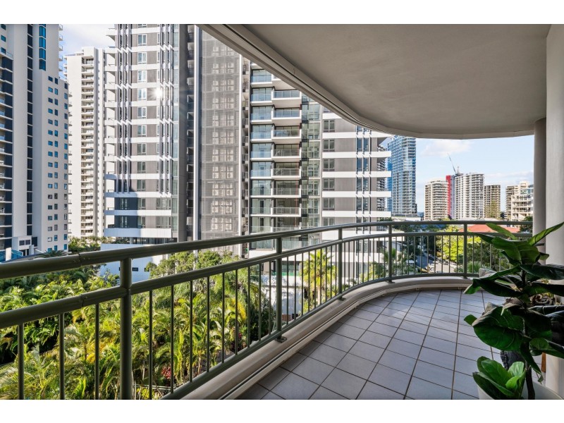 31/29-39 Woodroffe Avenue, Main Beach QLD 4217