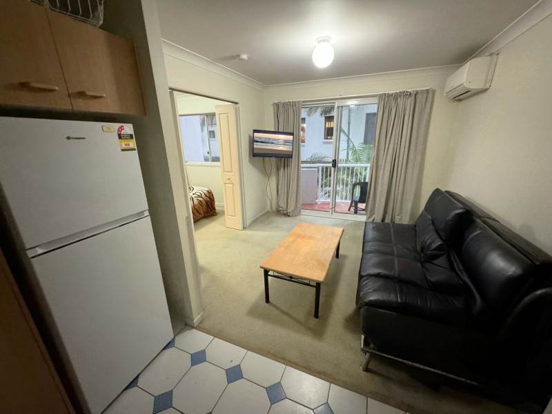 Apartment 32/25 Markwell Avenue, Surfers Paradise QLD 4217