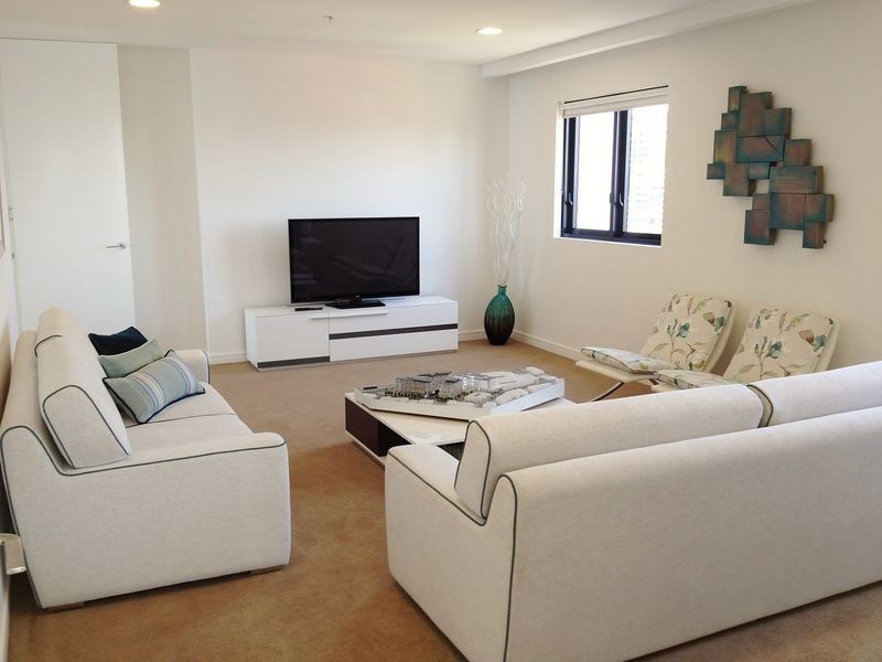 Broadbeach QLD 4218