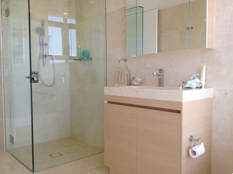 Broadbeach QLD 4218