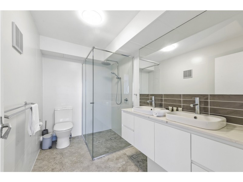 26C/2 Riverview Parade, Surfers Paradise QLD 4217