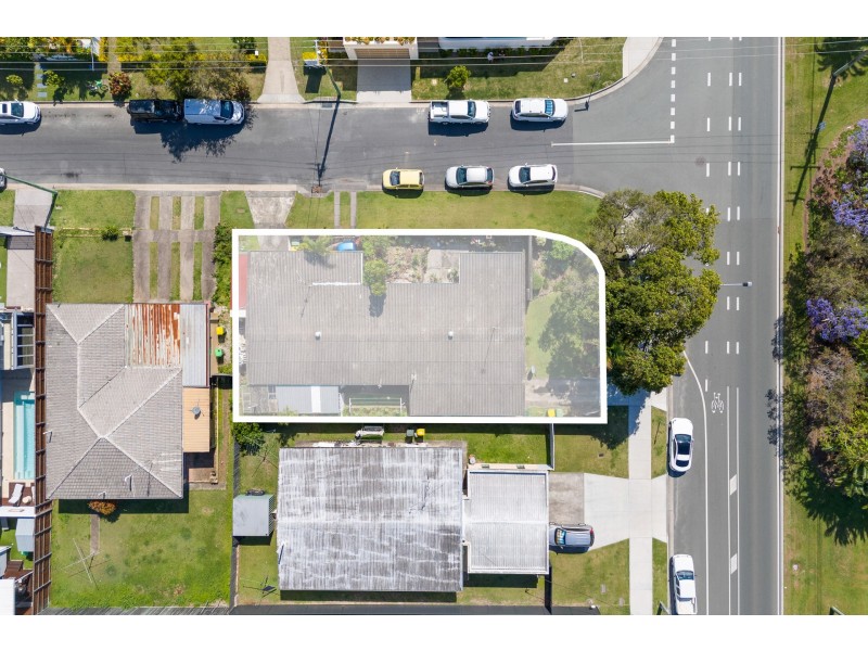 30 T E Peters Drive, Broadbeach Waters QLD 4218