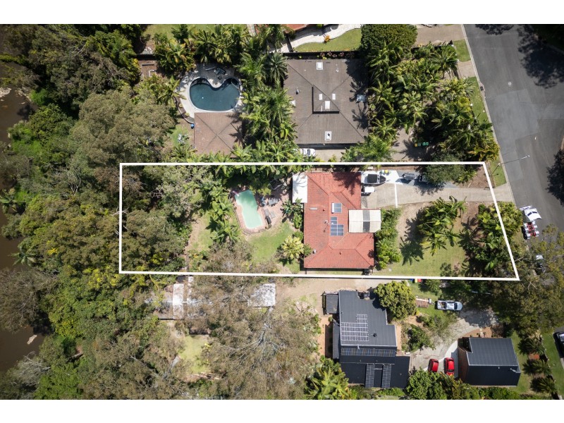 18 Yarraowee Drive, Nerang QLD 4211
