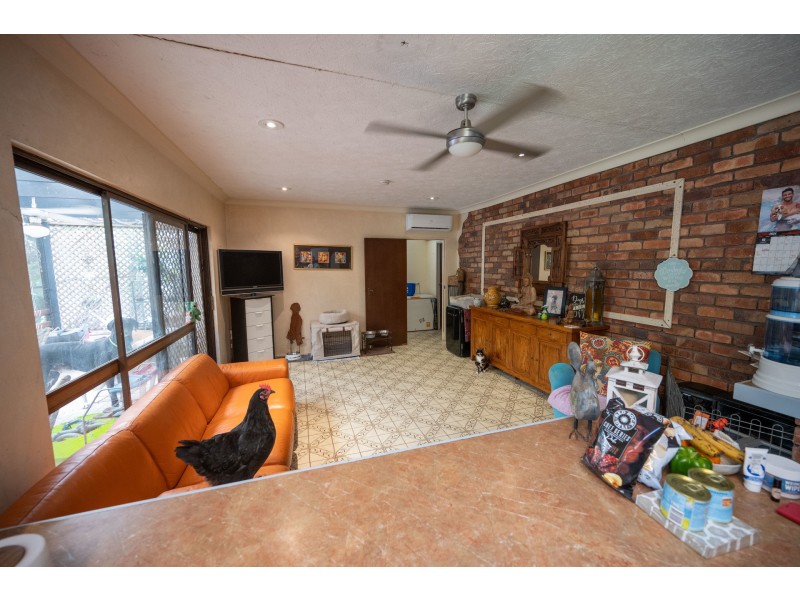 18 Yarraowee Drive, Nerang QLD 4211
