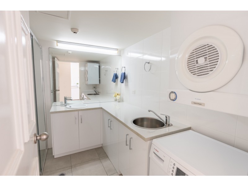 851/3142 Surfers Paradise Boulevard, Surfers Paradise QLD 4217