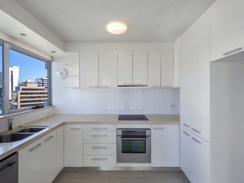 111/32 Riverview Parade, Surfers Paradise QLD 4217