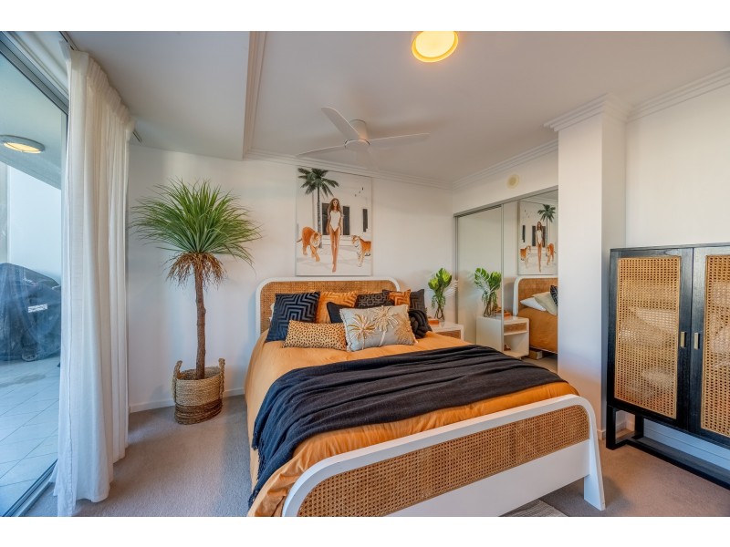 23/53 Darrambal Street, Surfers Paradise QLD 4217