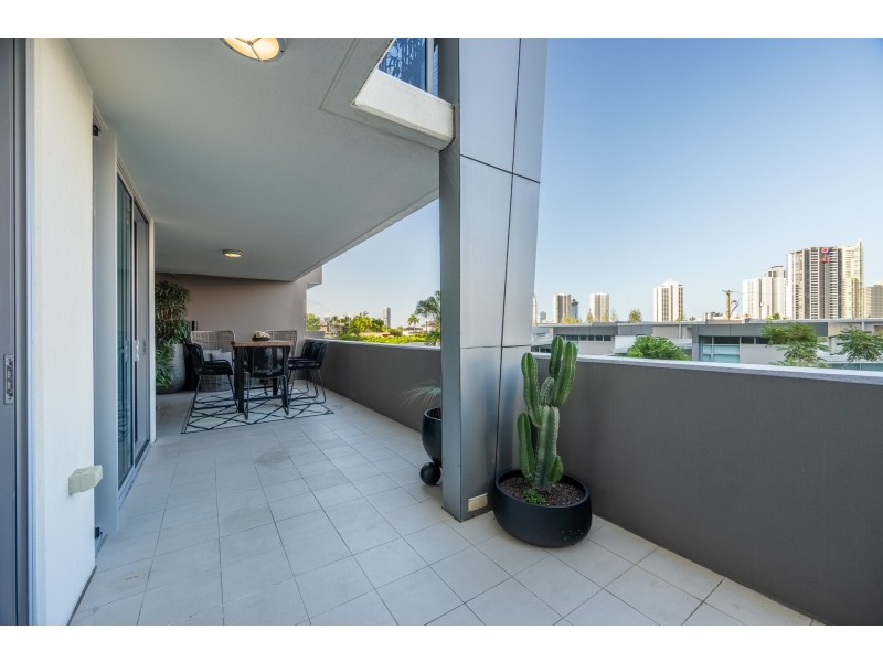 23/53 Darrambal Street, Surfers Paradise QLD 4217
