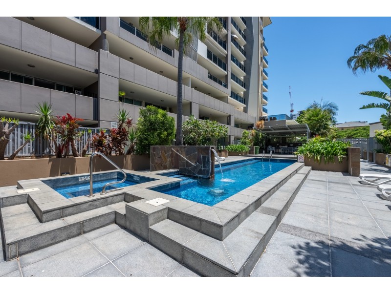 23/53 Darrambal Street, Surfers Paradise QLD 4217