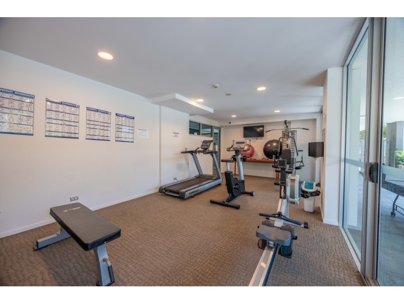 23/53 Darrambal Street, Surfers Paradise QLD 4217