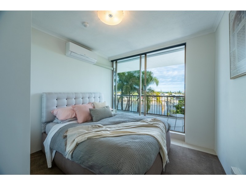 7/2916 Gold Coast Highway, Surfers Paradise QLD 4217