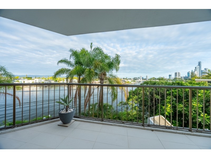 7/2916 Gold Coast Highway, Surfers Paradise QLD 4217