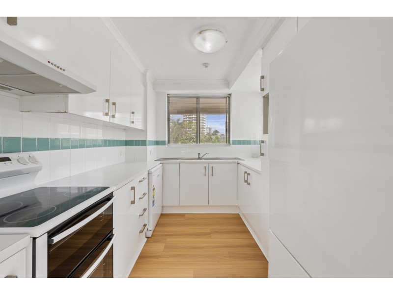 205/10 Vista Street, Surfers Paradise QLD 4217