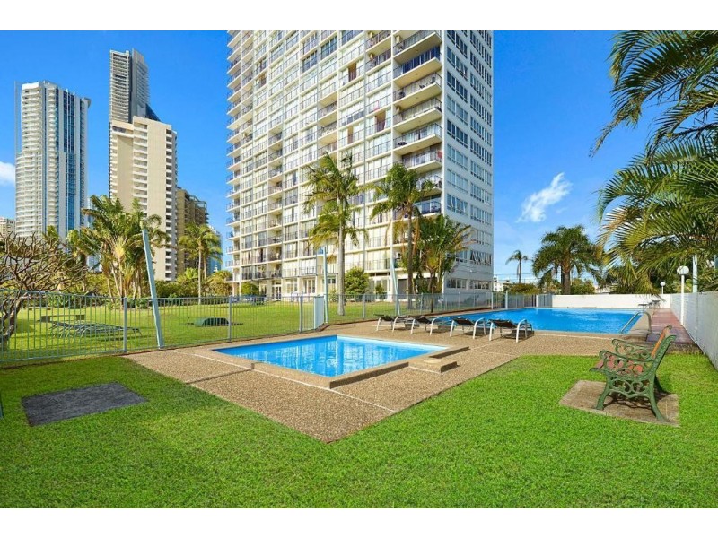 13C/2 Riverview Parade, Surfers Paradise QLD 4217