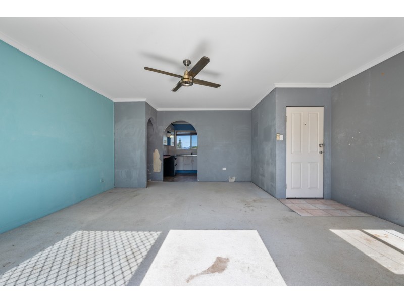 15/9 Holborow Close, Surfers Paradise QLD 4217