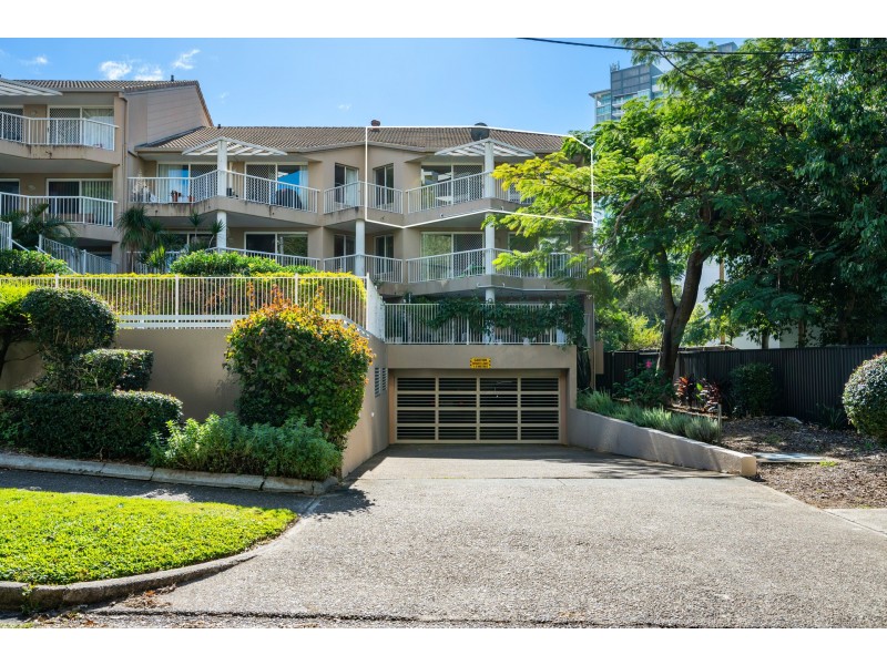 13/19 Heath Street, Southport QLD 4215