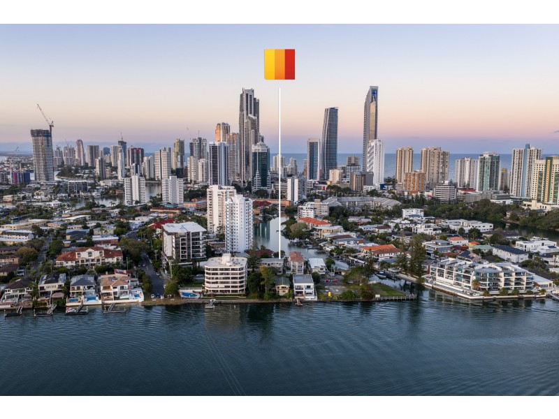 15/9 Holborow Close, Surfers Paradise QLD 4217