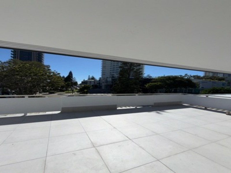 3/18 Griffith St, Coolangatta QLD 4225