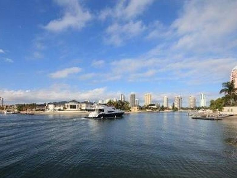 85 Admiralty Drive, Surfers Paradise QLD 4217