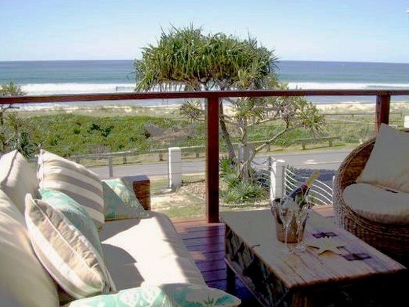 432 The Esplanade, Palm Beach QLD 4221