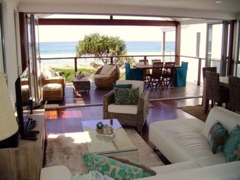 432 The Esplanade, Palm Beach QLD 4221
