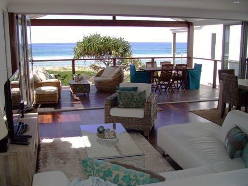 432 The Esplanade, Palm Beach QLD 4221