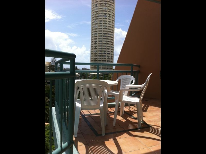 5 Palm Avenue, Surfers Paradise QLD 4217