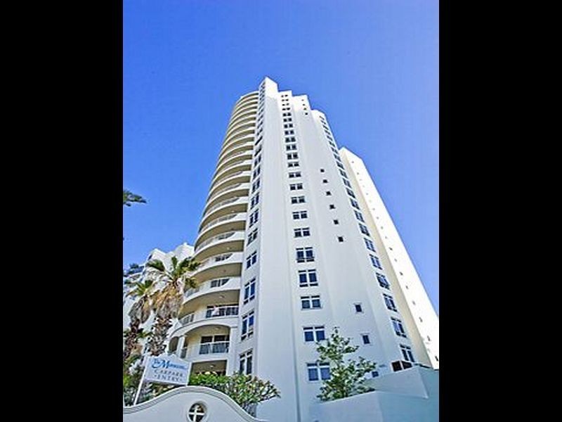 6 View Av, Surfers Paradise QLD 4217