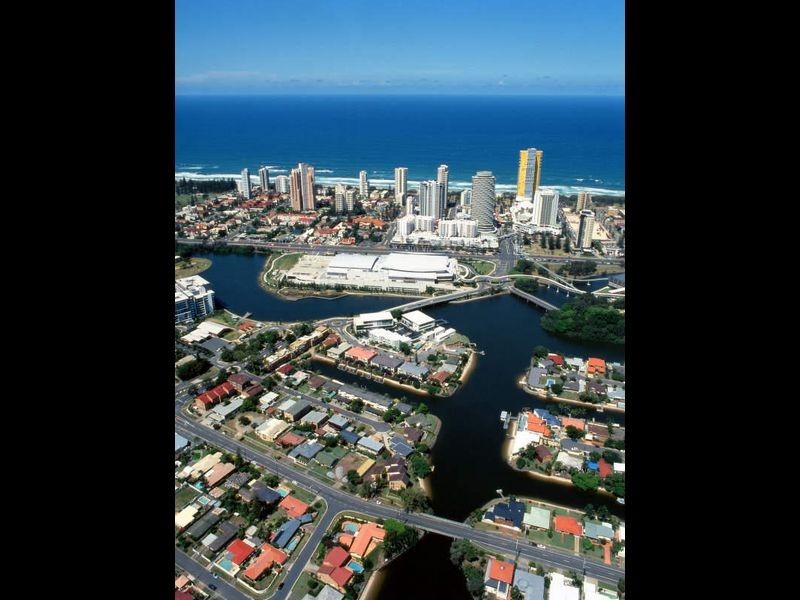 Broadbeach Waters QLD 4218