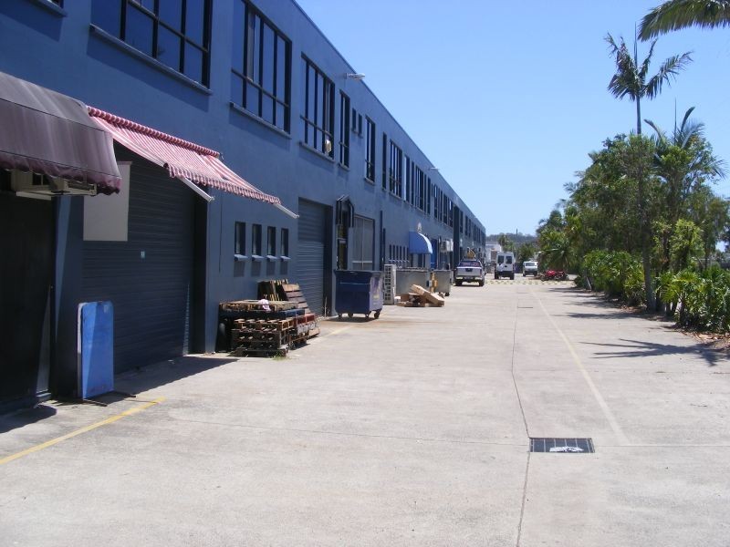 19-39 Lawrence Drive, Nerang QLD 4211