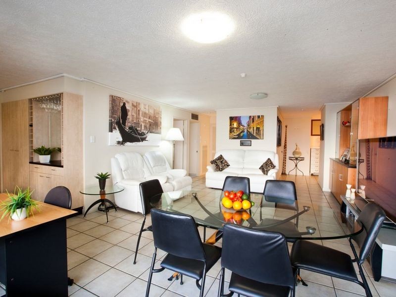 806/67 Ferny Avenue, Surfers Paradise QLD 4217