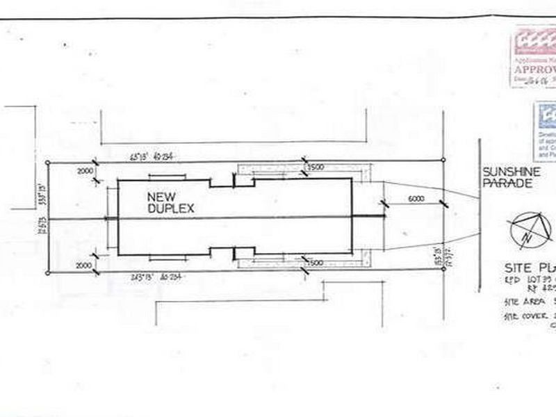24 Sunshine Pde, Miami QLD 4220