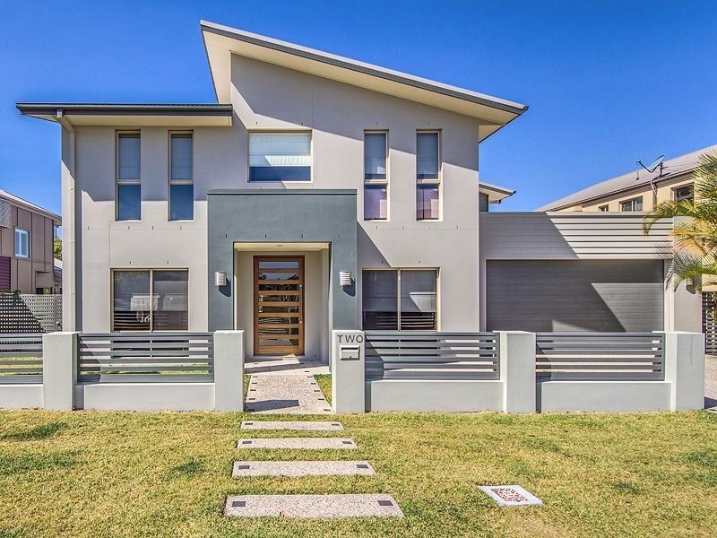2 Giardino Lane, Varsity Lakes QLD 4227