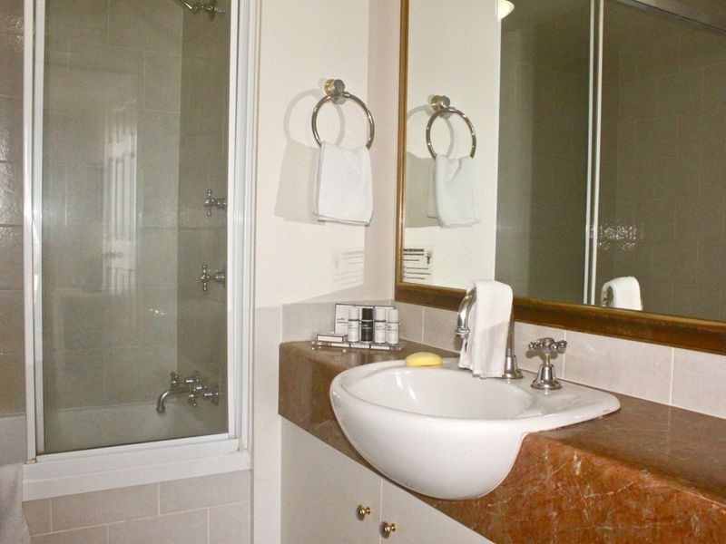 3086/2623 Gold Coast Hwy, Broadbeach QLD 4218