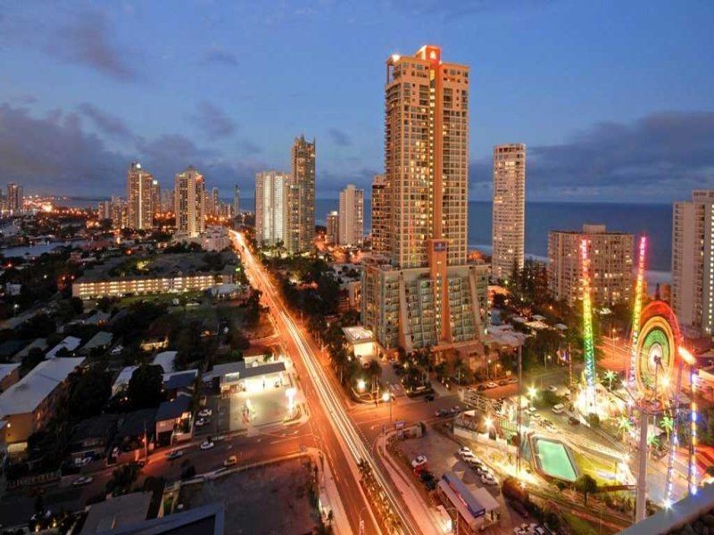 2301/18 Cypress Avenue, Surfers Paradise QLD 4217