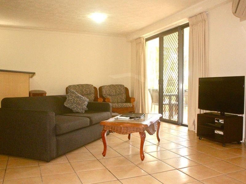 227/2360 Gold Coast Hwy, Mermaid Beach QLD 4218