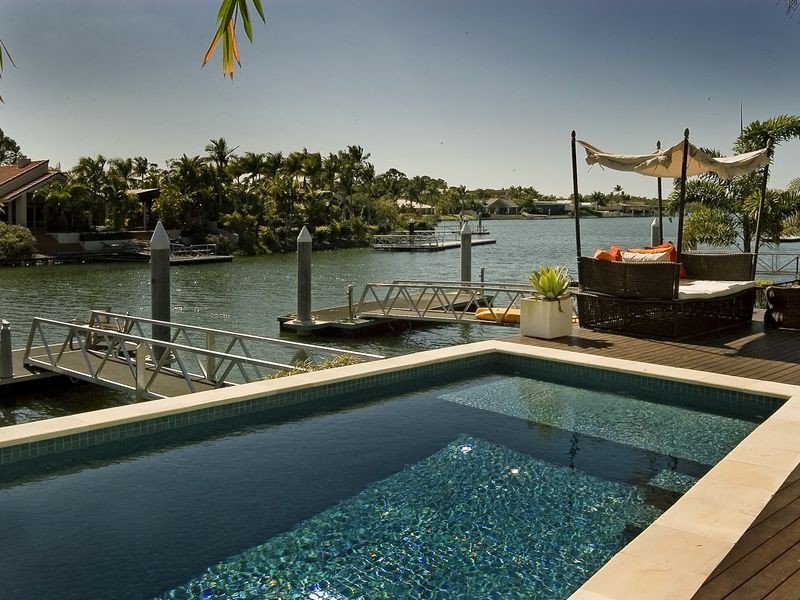4736 The Parkway, Hope Island QLD 4212