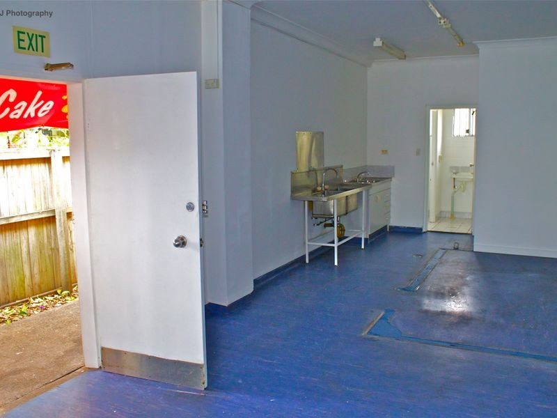 1/2364 Gold Coast Highway, Mermaid Beach QLD 4218
