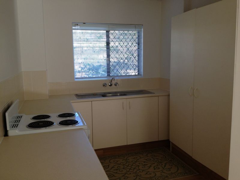 11 Old Burleigh Road, Surfers Paradise QLD 4217