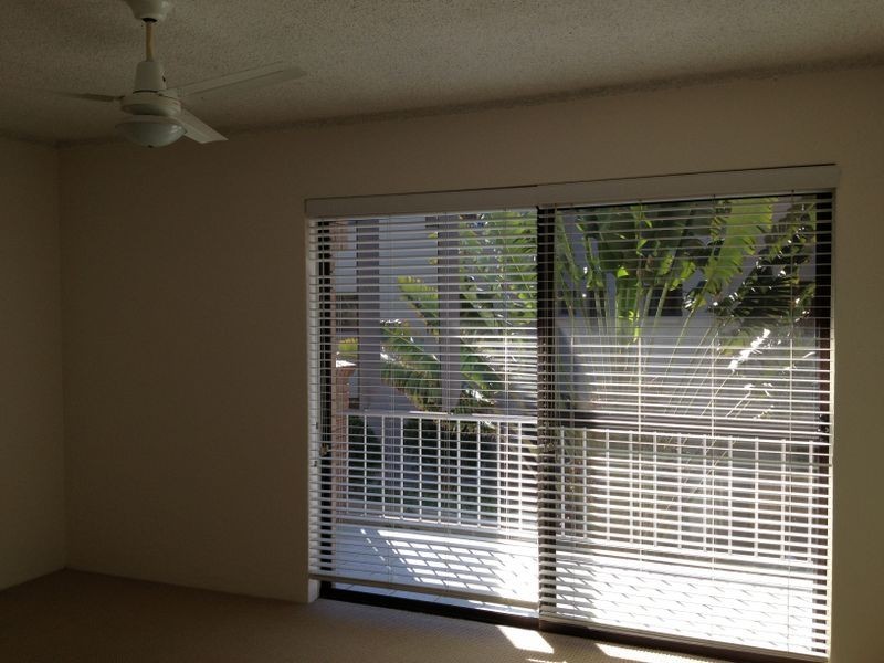 11 Old Burleigh Road, Surfers Paradise QLD 4217